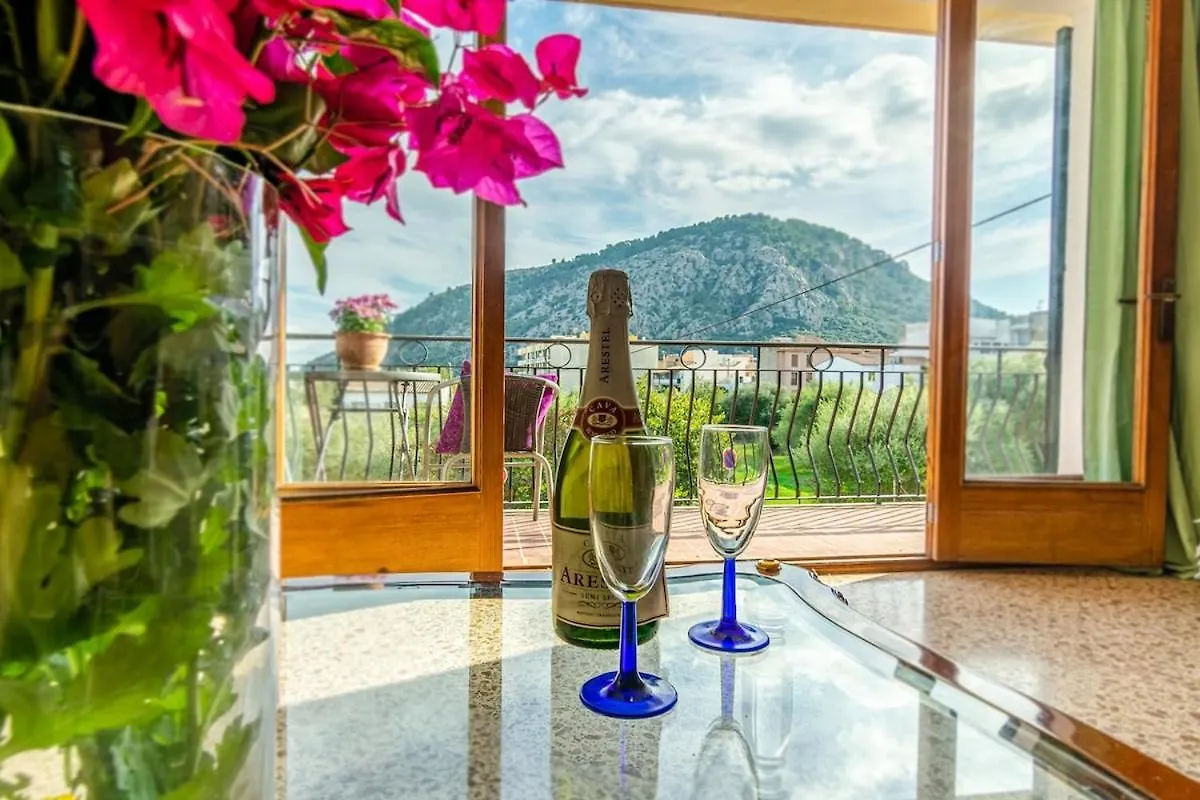 Can Puig, Amplia Y Luminosa Casa A Las Afueras De Pollensa Spain
