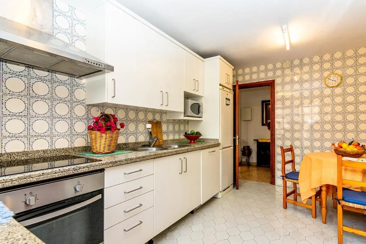 Apartment Can Puig, Amplia Y Luminosa Casa A Las Afueras De Pollensa Spain